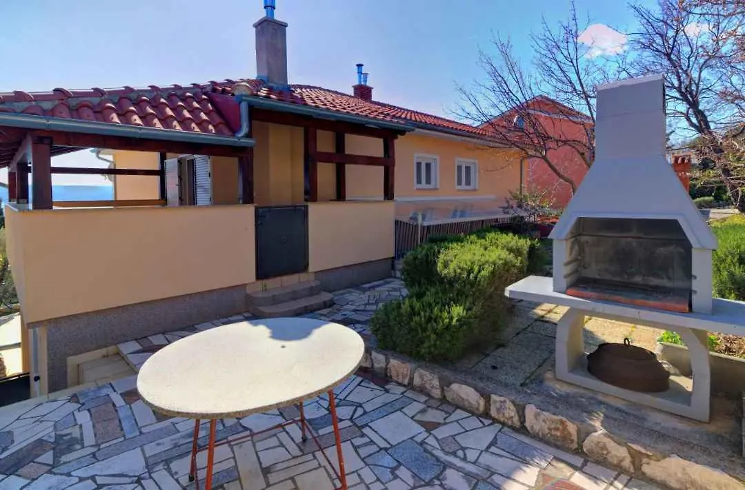 Apartment In Novi Vinodolski 53746 Croatia